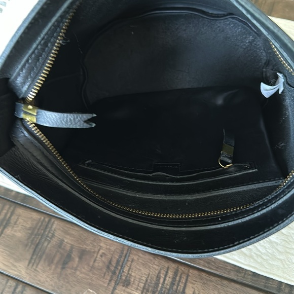 Bucket Bag - Picture 6 of 7